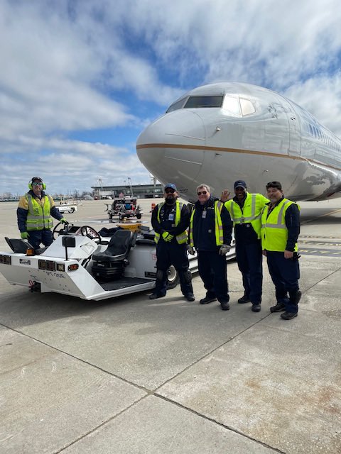 Brian F. Kennedy (@brianfkennedy) on Twitter photo Team CLE rocked it! 14 STAR departures all safely out on-time or early. 8 moves by the tow team, beautiful to watch. ATW agents managed through a BHS outage. Nobody does it better. <a href="/weareunited/">We Are United</a> <a href="/LouFarinaccio/">Lou Farinaccio</a> @jacquikey <a href="/DJKinzelman/">David</a> Team CLE rocked it! 14 STAR departures all safely out on-time or early. 8 moves by the tow team, beautiful to watch. ATW agents managed through a BHS outage. Nobody does it better. <a href="/weareunited/">We Are United</a> <a href="/LouFarinaccio/">Lou Farinaccio</a> @jacquikey <a href="/DJKinzelman/">David</a>