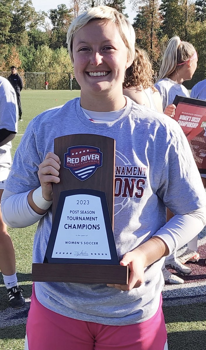 ghellmuth7's tweet image. So proud of @averywright8 and her @LSUA_WSOC teammates for winning the @RRACsports Conference Tournament this past fall. This was the programs 1st ever Conference Tournament Championship. @SaladoSoccer @LSUEBengalsWSOC @KDHsports @TDTSports @saladoeagles @NAIA