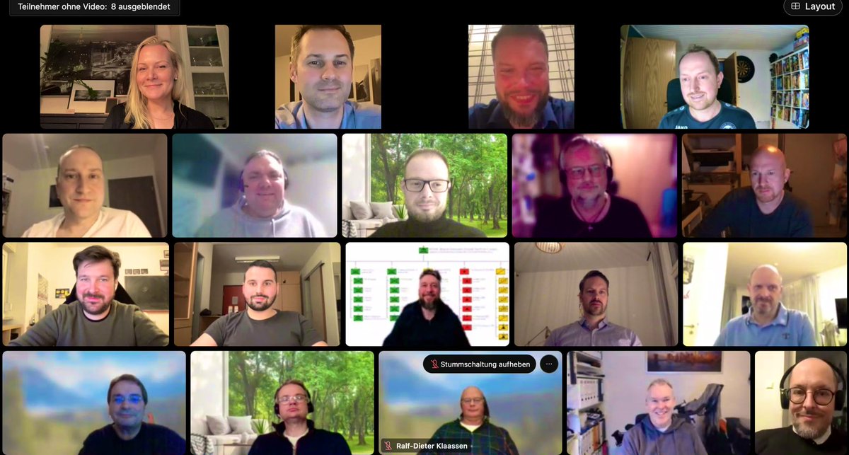 Großer Wahlabend in der Betriebsgruppe Bundeswehr der <a href="/spdde/">SPD Parteivorstand 🇪🇺</a> 

Der Vorstand wurde entlastet. Wir bedanken uns beim alten Vorstand und wünschen allen erneut oder neu gewählten Mitgliedern viel Freude und Erfolg in den kommenden zwei Jahren. 

#sozialundwehrhaft
#StrongerTogether