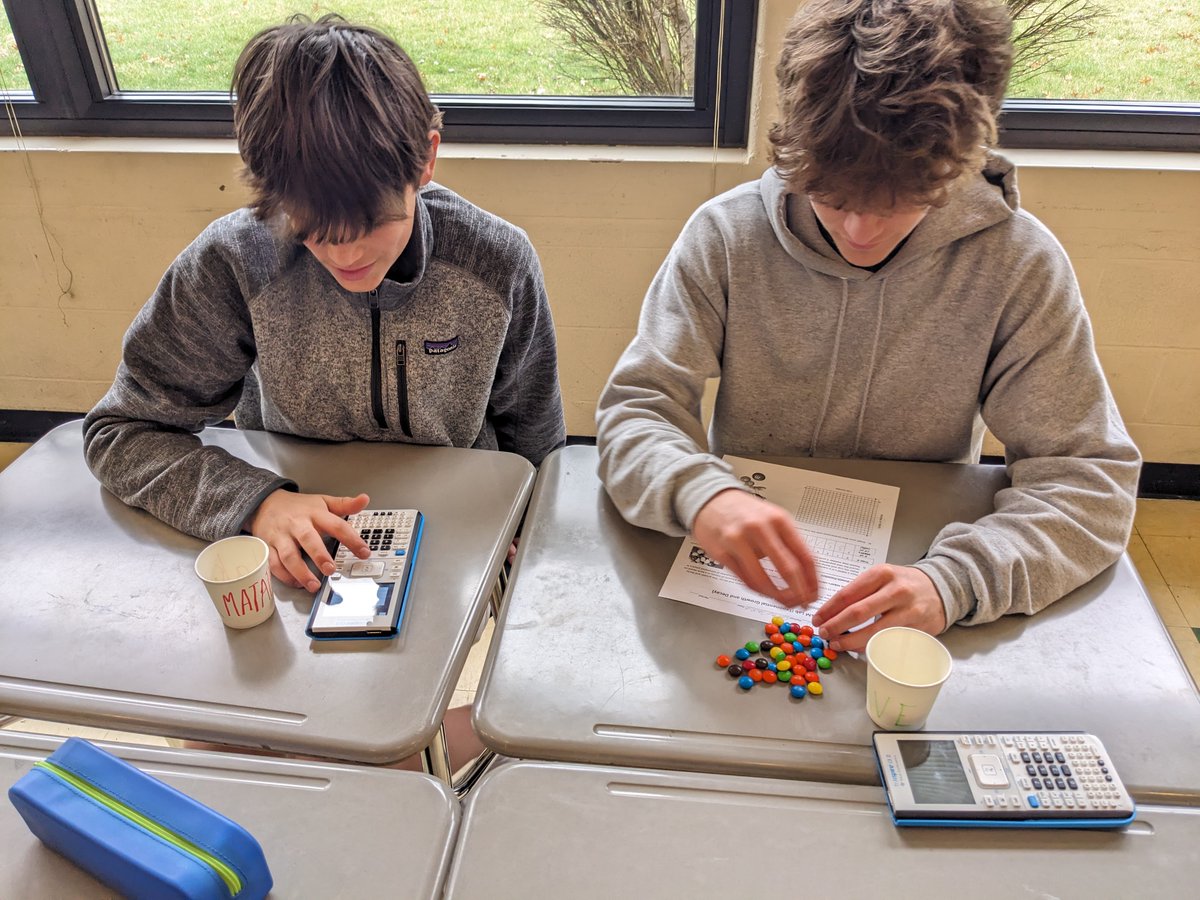 MrWagnerMHS's tweet photo. Modeling some exponential regression with @mmschocolate !  Kids had a good time with this hands on activity finding exponential growth and decay equations from data! @MadeiraHSPrin @g_bloomstrom @KenjiMatsudo https://t.co/ZKZa84KSft