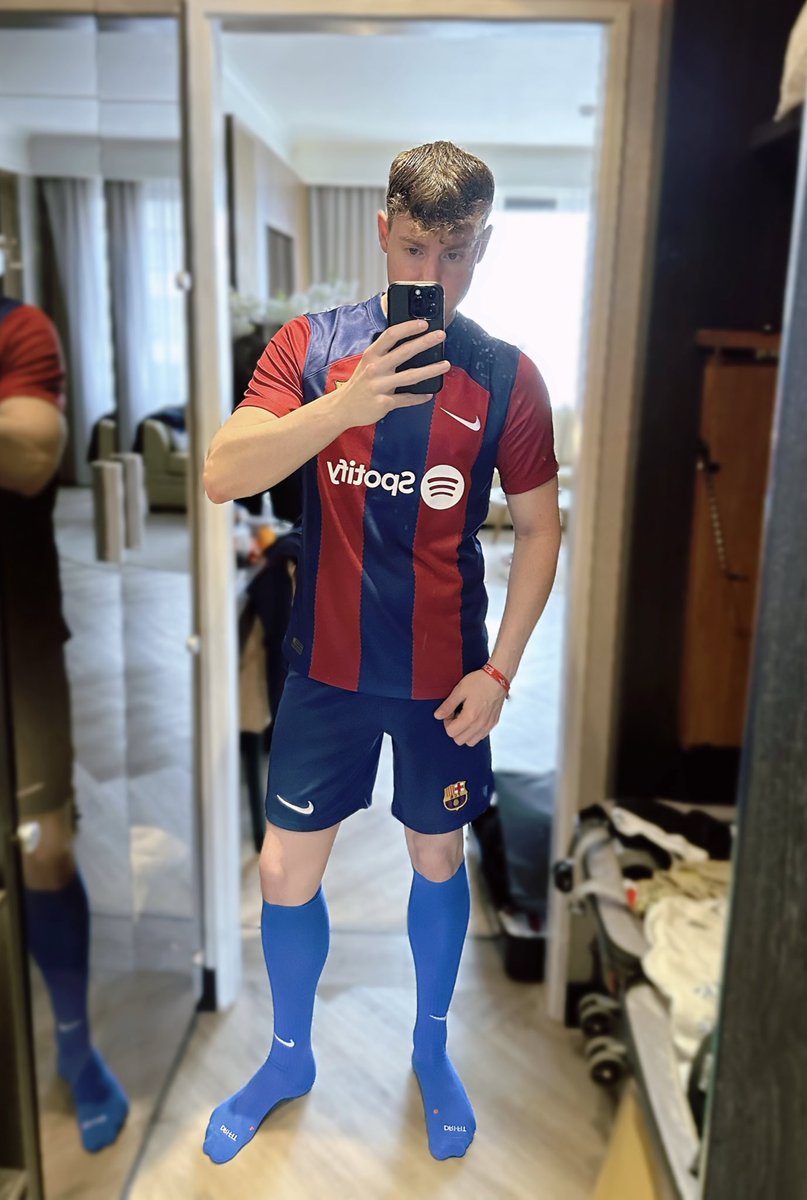 luca_twunk's tweet image. Who wants to play with me in soccerwear? 😜 #fcb #nike #cuteboy #sportswear #soccerwear #gay