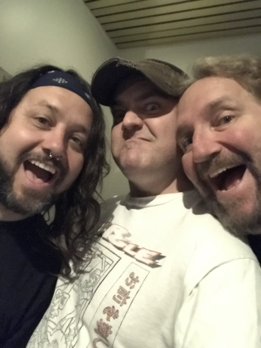 Favorite selfie 
w/ @Tbuzz666 from @MUNICIPALWASTE (Iron Reagan that night) and Phil from @SacredReich