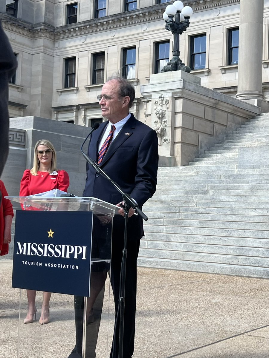 VisitVicksburg's tweet image. Wonderful day celebrating our industry at Tourism Day at the Capitol. Great hearing Vicksburg native Lt. Gov.  @DelbertHosemann speak about the importance of our industry as the FIRST IMPRESSION that our visitors, investors, and potential residents receive when arriving in MS.
