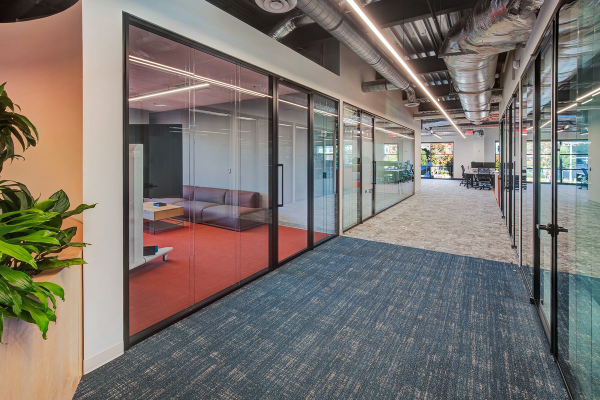 PlanInteriors's tweet photo. SKIM, is a global leader in marketing analytics, asked us for help in regards to re-designing their space. Check out how we helped implement a new design that fosters seamless mobility, encouraging collaboration, and creativity: https://t.co/bzkoXSXQHJ https://t.co/zsHuCiqGSa