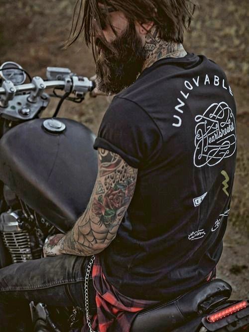 Ellebel_hw's tweet photo. #TattooThursday #ManTattoo #GentlemanOutlaw🖤 #BikerMan https://t.co/Eu3gHslHvA