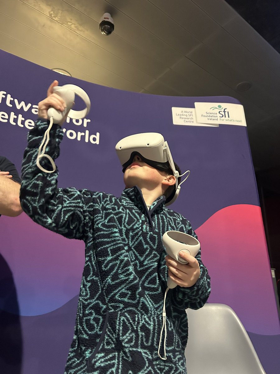 LeroCentre's tweet photo. Our #VirtualReality headset is very popular at the #ExploringEngineering event in @ShannonAirport.
There’s still time to come try it out. 

#VR #SoftwareForABetterWorld https://t.co/8tNdN82zmQ