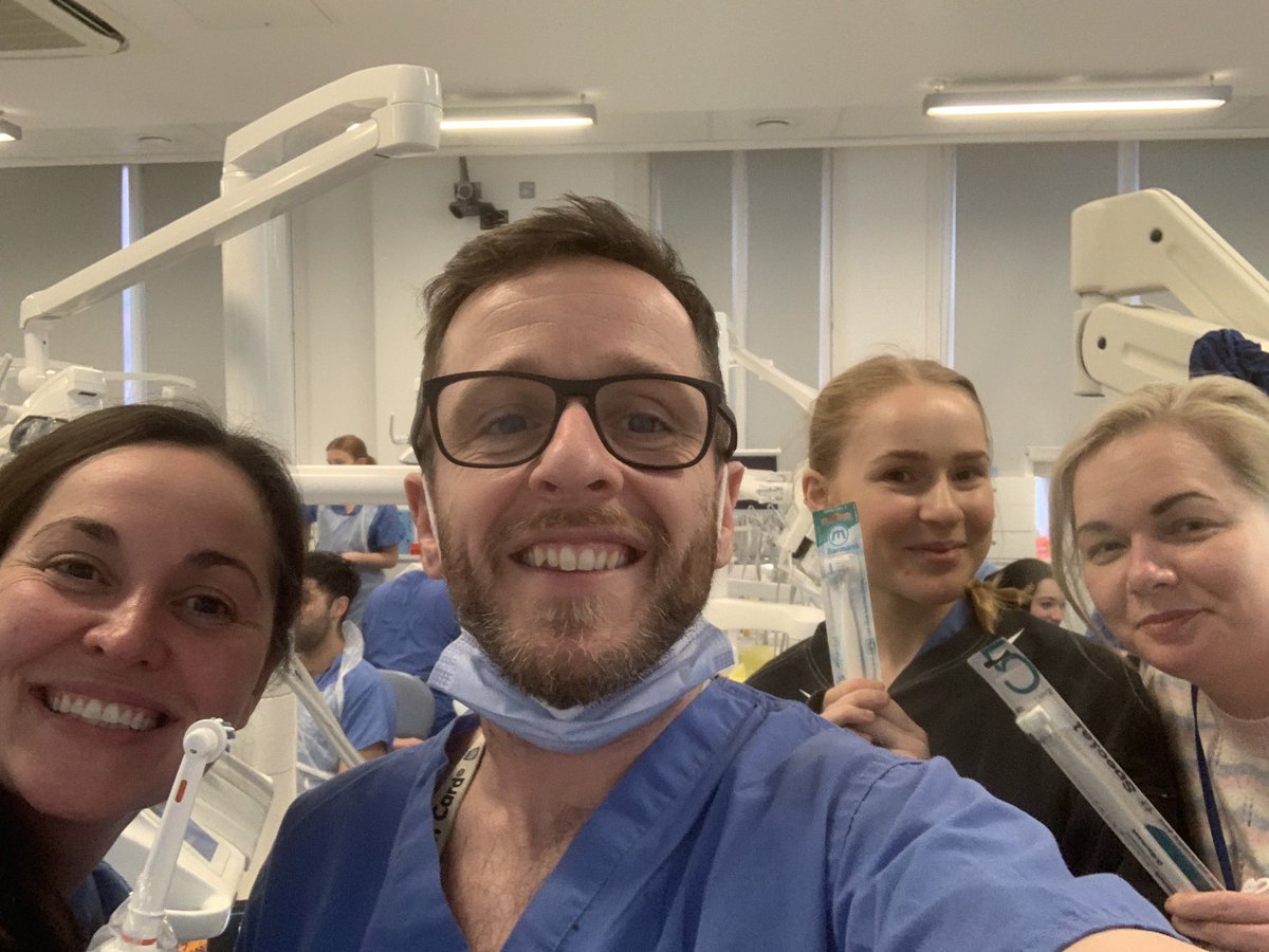 We got to train 80 dental students how to plan mouthcare and brush dependent adults’ teeth with student guided content last week @trina_byrne @DentalSchoolTcd @ageingwithID #studentsaspartners @EducationResea5 @NatFedVSP #keepMyTeeth