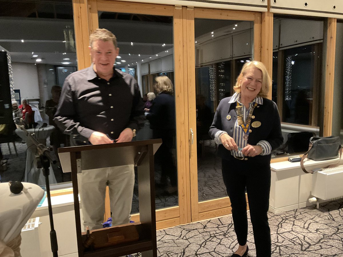 Great be back 4my 1st book talk 16months &amp; huge ta2
#president #teresahill 4the invite &amp; 2all her ladies of the #stirling <a href="/InnerWheelGBI/">Inner Wheel G.B.&I.</a>  4their kindness on a nervy night for old mitchell talking all things 🏴󠁧󠁢󠁳󠁣󠁴󠁿#dsthoroughgoodseries <a href="/BooksMJP/">Matthew James Publishing 📕</a> <a href="/AUK_News/">AUK Entertainment</a> <a href="/InnerWheelInt/">Inner Wheel Int</a>  #innerwheel