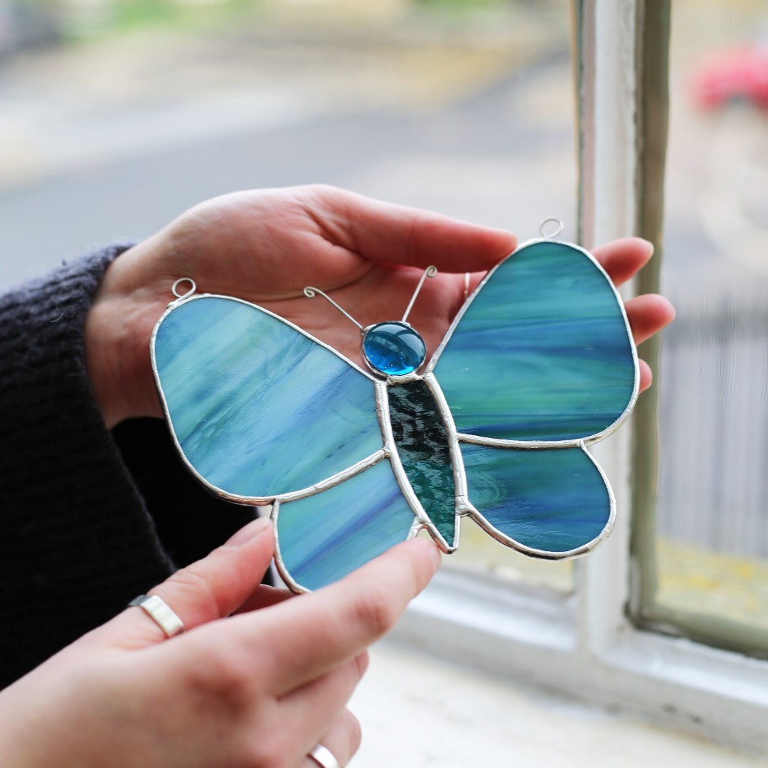 sunnybankmills's tweet photo. Still looking for Mother's Day ideas? We have a couple of spaces left on our Stained Glass Butterfly &amp; Star workshops this Saturday!

Tickets > https://t.co/Qci4kh4Tqg

#SunnyBankMills #Farsley #Leeds #LeedsWorkshops #IndependentLeeds #LeedsActivities #DaysOutInLeeds https://t.co/J2YARE4zIE