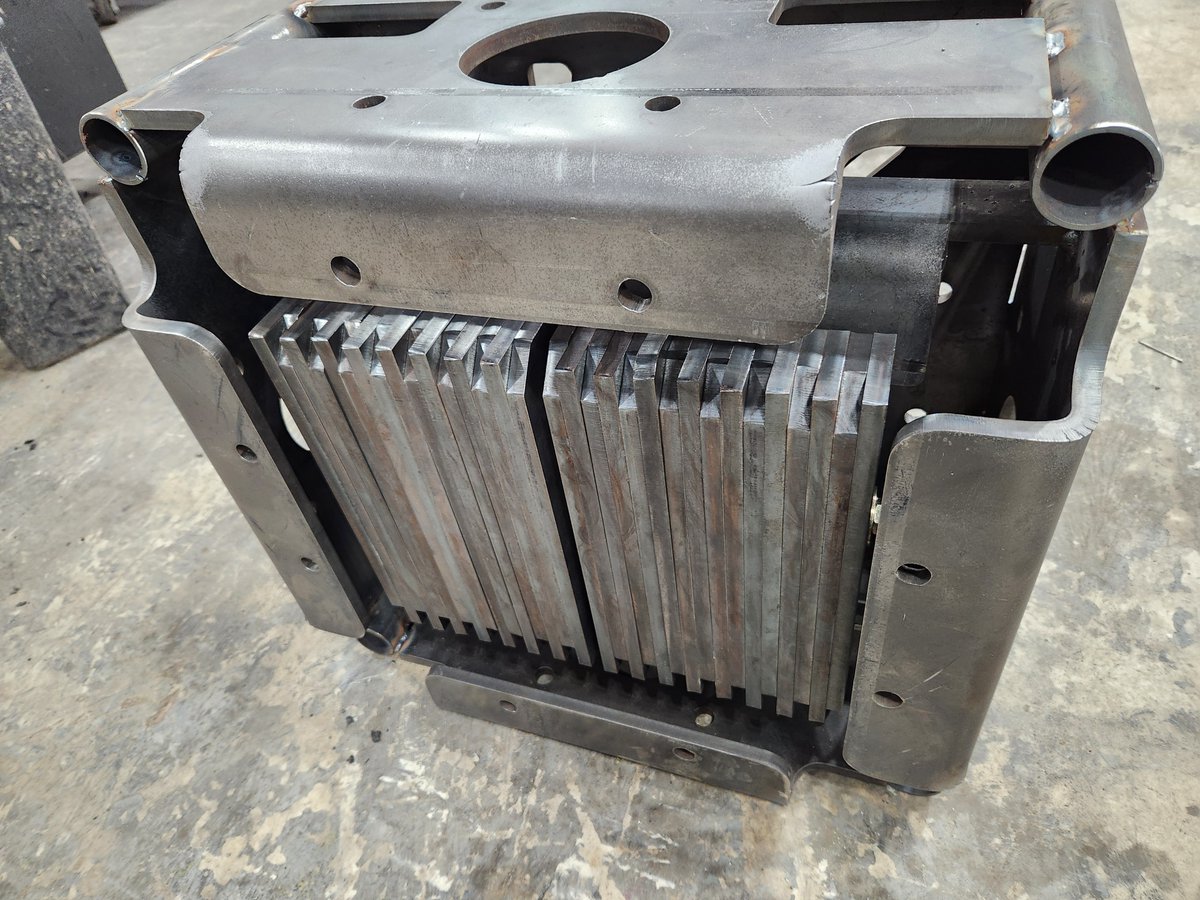 EntFabLLC's tweet image. NEW BALLAST PROTOTYPE!! 250-1000 pounds. Pipe mounting. 5 sided truss provisions; center, offset, quad, and diamond top mounting. Stack multiple units together. Attach screw-jacks, casters, slings, and cheese-boroughs without adapters
#manufacturing #trussbase #ballast #prototype