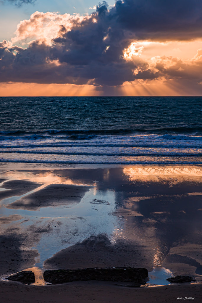 antobalberphoto's tweet photo. Así es Cádiz desde mi objetivo. Día de nubes y claros. 📸📸📸🌅🌧️🌅🌧️🌅🌧️ March 7 https://t.co/a0lZ0w3n0P