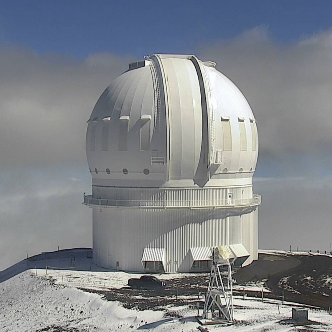 A light dusting of snow last night on the summit.