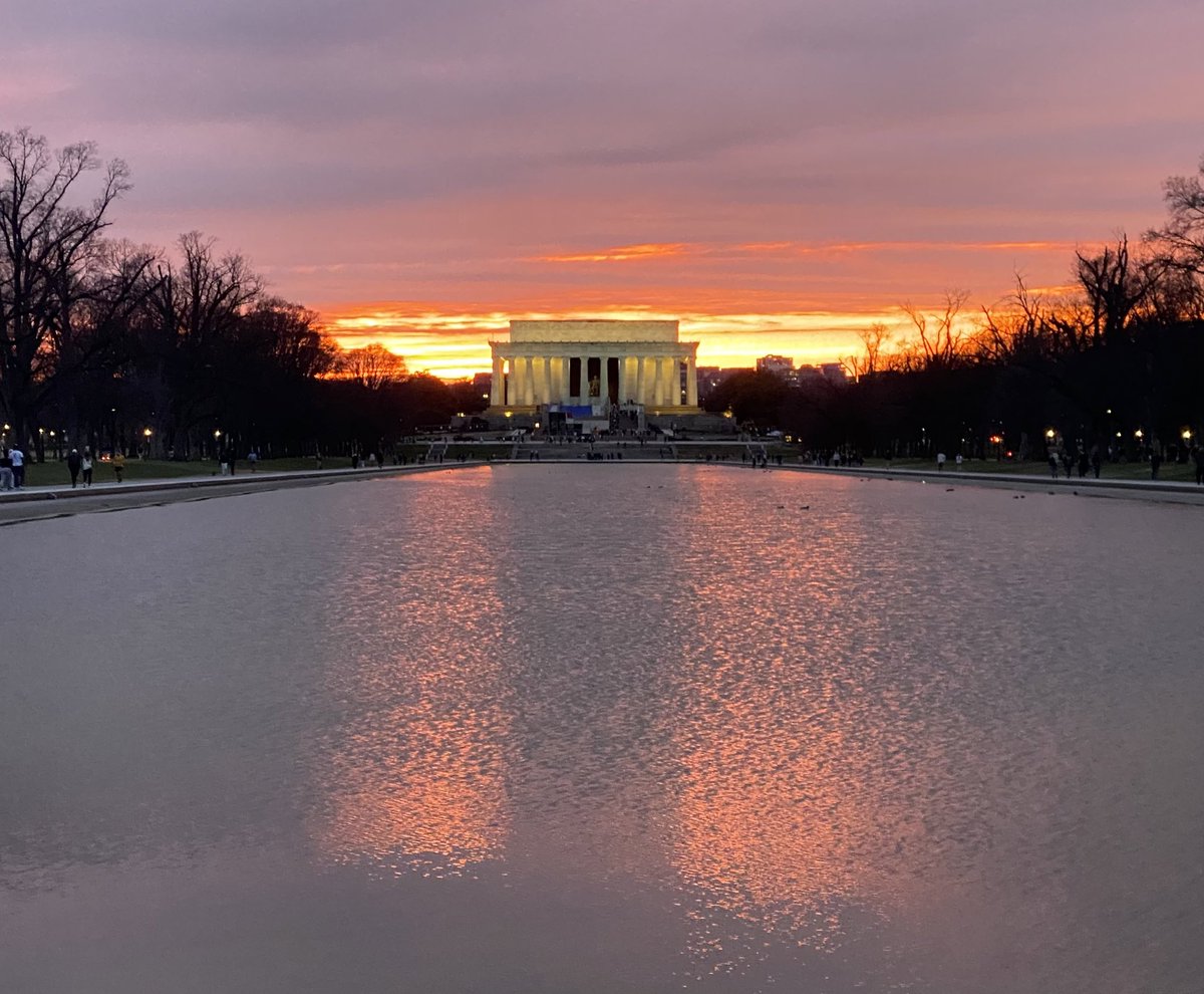 Reflecting on the fantastic time I had 
with the @JHSPH_CHS #ELBI2024 Class in Washington, D.C. 
Grateful for the connections made and for being part of this community. 
Can’t wait for our next #ELBI event including the research symposium!