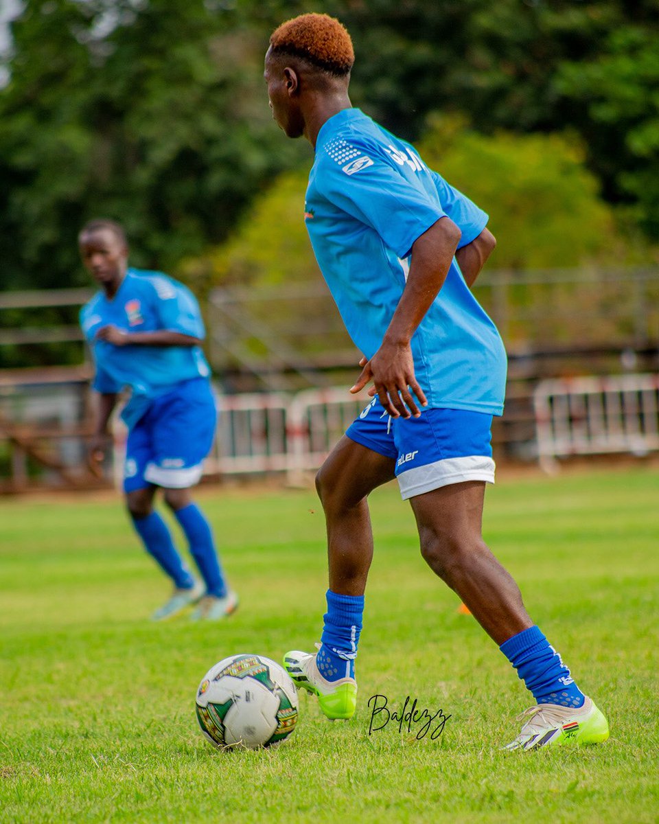 SarjoBaldeh14's tweet photo. Free up Gambia U20 prepares for the match tomorrow Against Benin @8pm sharp 🔥🔥
#allafricangames
#ghana
#sports
#baldezz https://t.co/mna2LXxe5H