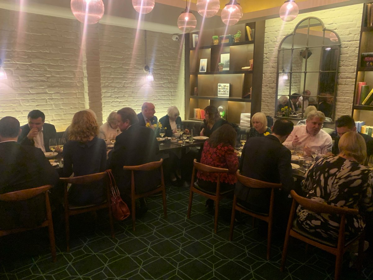 We were delighted to welcome a group of our dedicated supporters to our Cancer is Everyone’s Business event last night as part of @walesweeklondon. A wonderful evening at @Brynwchef @Odettes_restt raising awareness of the work of the charity.