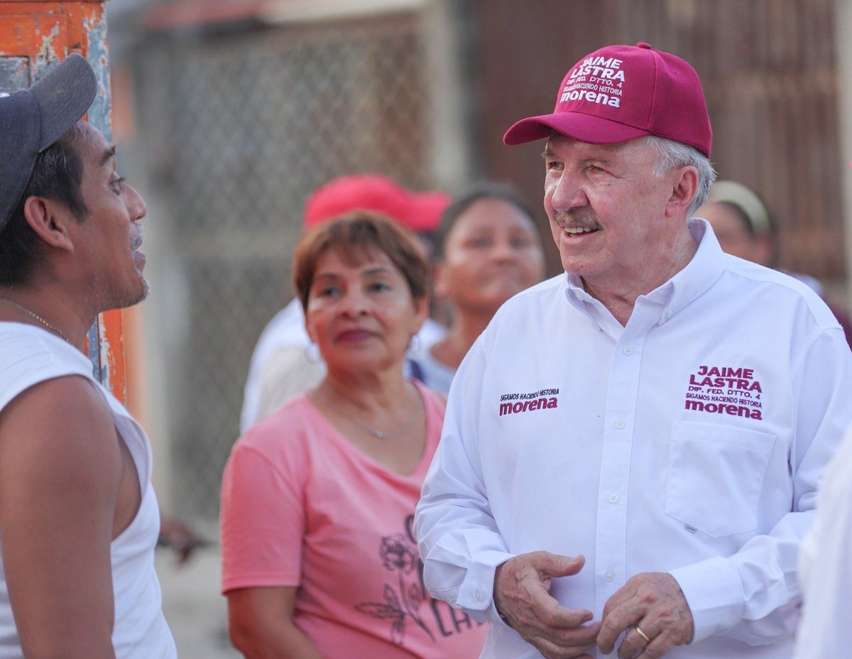 JaimeLastra_'s tweet photo. Nuestros recorridos por el #CuartoDistrito, son la oportunidad de escuchar de viva voz a quienes son el alma del movimiento: Con el pueblo todo, sin el pueblo nada.
¡Feliz jueves! https://t.co/9pBMBHOnjq