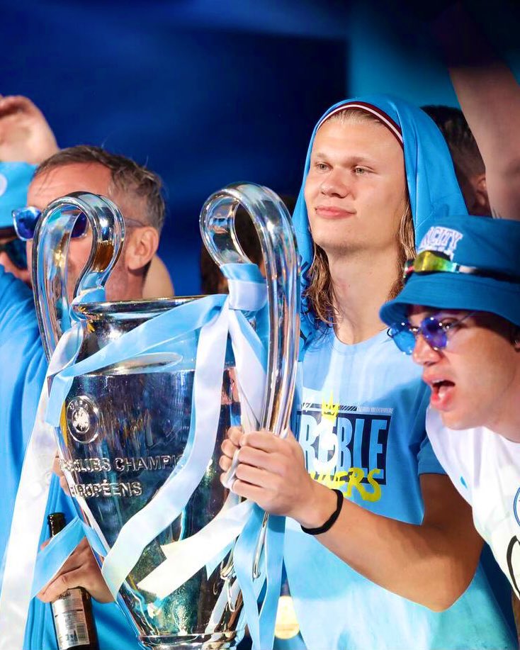 FabrizioRomano's tweet image. 🔵🇳🇴 Haaland on Alexander-Arnold’s comments about Liverpool’s trophies ‘meaning more’ than City’s: “If he wants to say that, okay”.

“I’ve been here one year and I’ve won the treble and it was quite a nice feeling, I don’t think he knows exactly this feeling…”, told Sky.