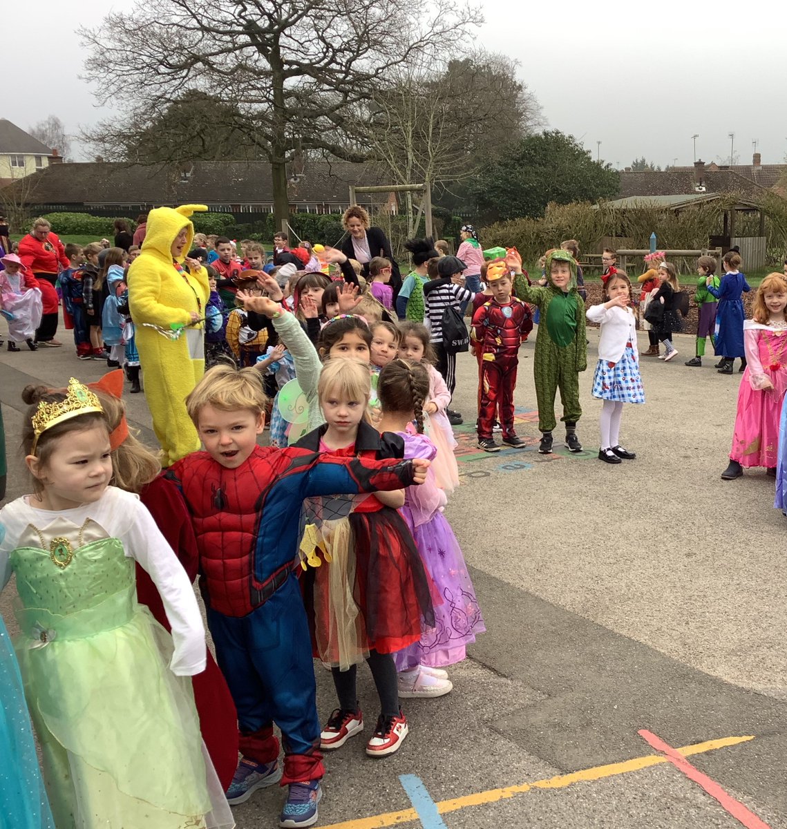 BurbageInfants's tweet photo. What wonderful costumes for World Book Day (including the Executive Headteacher's!).  Thank you to everyone who sponsored our pupils for the Readathon and congratulations to the winners! https://t.co/orofcHKi7z