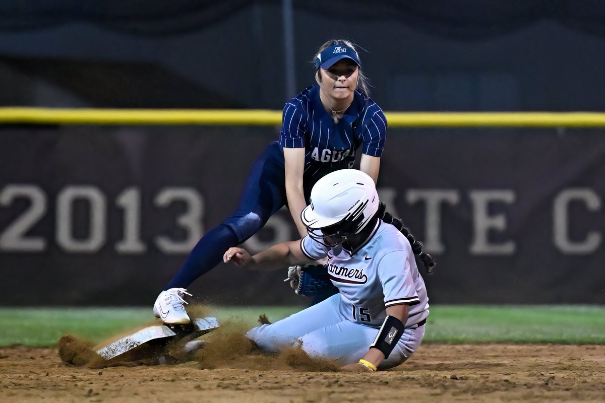 lorenziniphotog's tweet photo. Lady Jags Varsity photos at Lewisville on 3/5/24 are posted: https://t.co/ZwQAJyAd9T https://t.co/XW4T7I5qPj