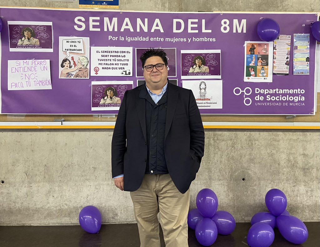 Marcos Antón Renart (@marcosantonr) on Twitter photo 🗣️ En <a href="/EconomicasUMU/">Facultad de Economía y Empresa UMU</a> <a href="/UMU/">Universidad Murcia</a> semana del #8M, Día Internacional de la Mujer. Por la #igualdad entre mujeres y hombres.
Enhorabuena <a href="/Sociologia_UMU/">Sociología UMU</a> por la iniciativa. 🗣️ En <a href="/EconomicasUMU/">Facultad de Economía y Empresa UMU</a> <a href="/UMU/">Universidad Murcia</a> semana del #8M, Día Internacional de la Mujer. Por la #igualdad entre mujeres y hombres.
Enhorabuena <a href="/Sociologia_UMU/">Sociología UMU</a> por la iniciativa.