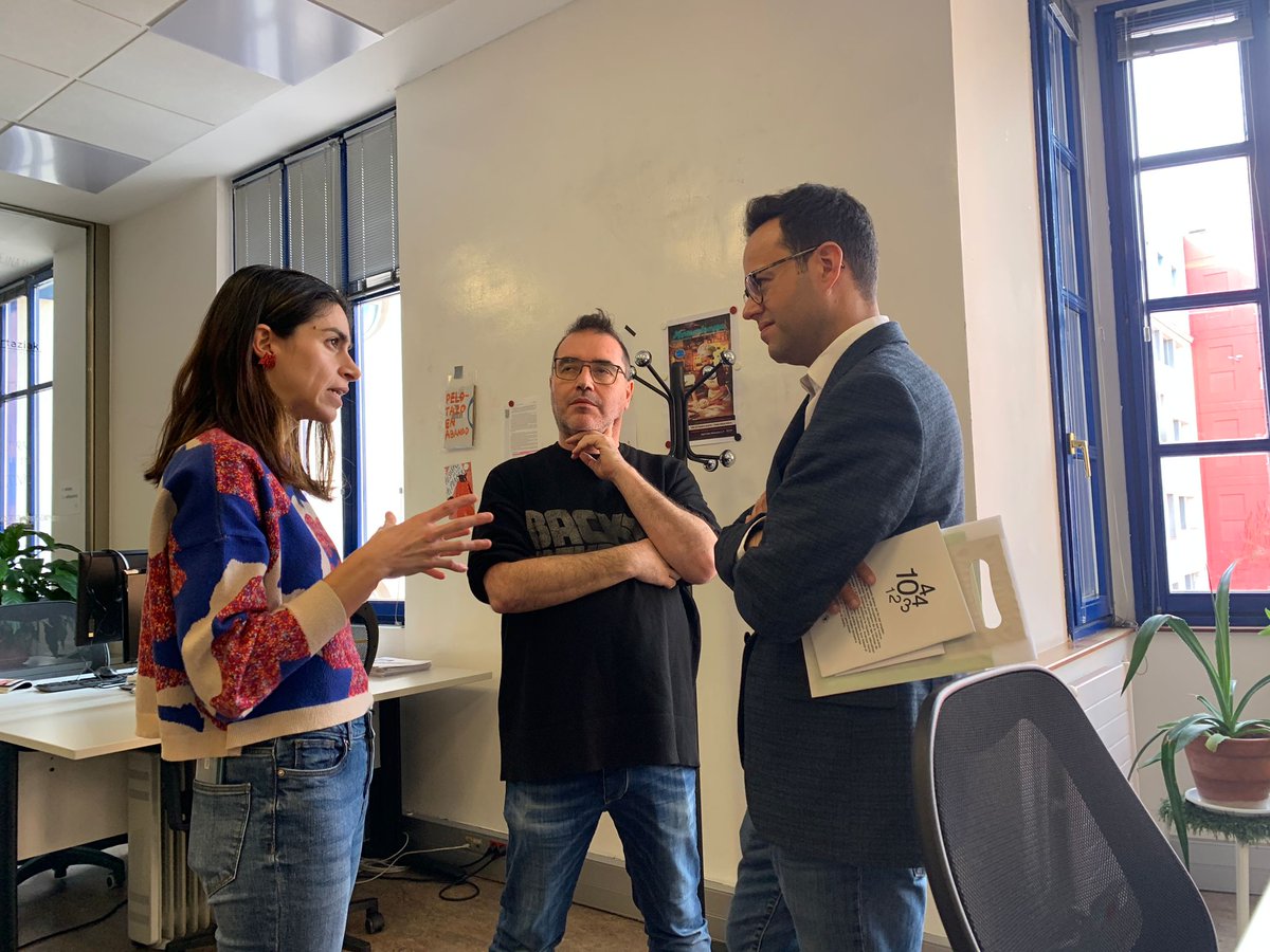 VictorMeseguer_'s tweet photo. En #Bilbo he tenido la oportunidad de conocer mejor y saludar a las compañeras de @wiki_toki @REASEuskadi #KoopSF34
La #EconomíaSocial y solidaria, en red, desde el corazón del barrio de San Francisco, tiene la energía y visión para impulsar las transformaciones que necesitamos https://t.co/jxclYX2nON