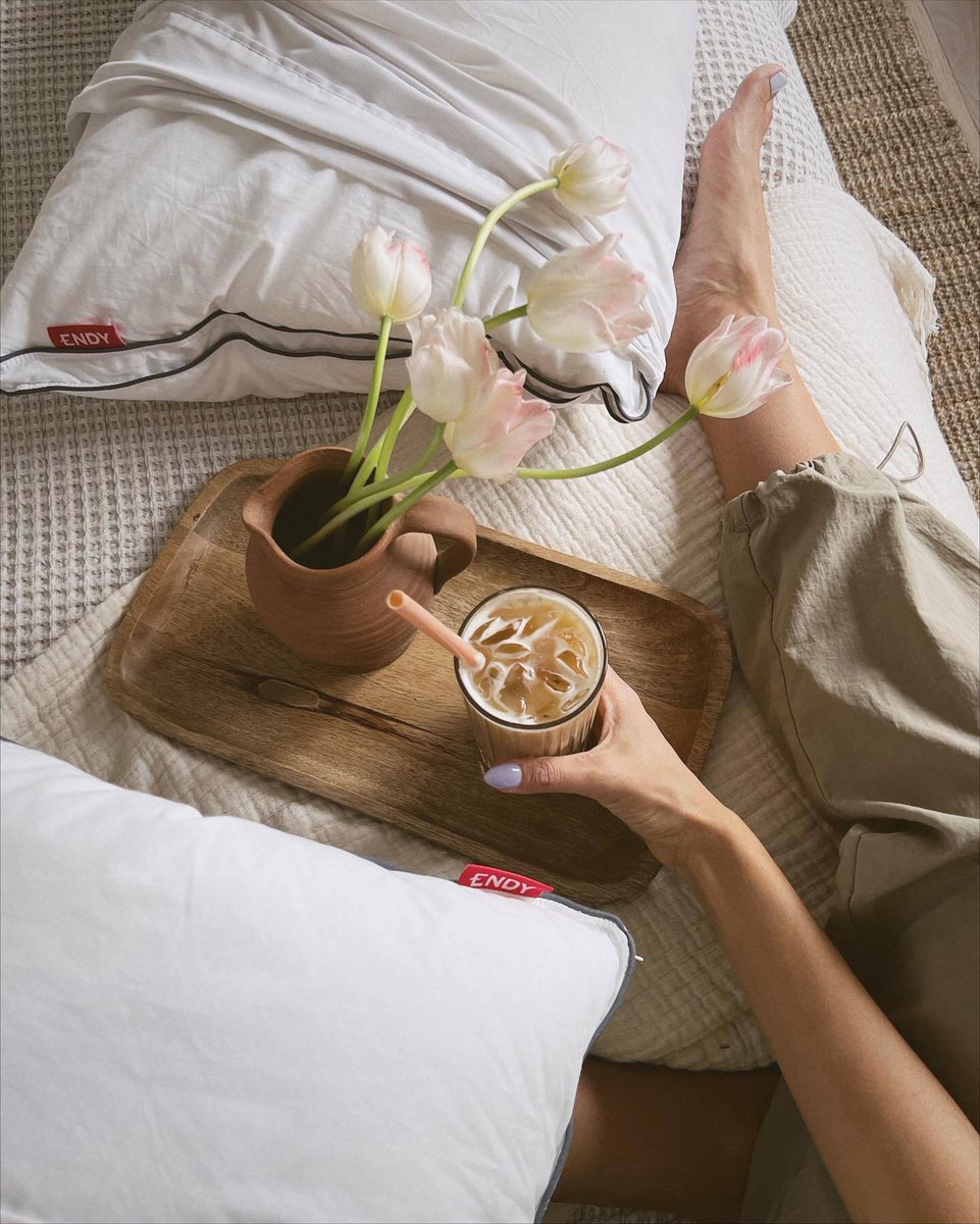 PinkNinjaBlogg's tweet photo. #AD 😴 Spring forward this weekend with of gift of better sleep. SHOP NOW for fast and free shipping at Endy!
Shop your way to better sleep 👉 https://t.co/O63ys0FHTT
#Endy #Sleep #Savings #DaylightSavingTime
📷: Endy https://t.co/XWlOHCtEci
