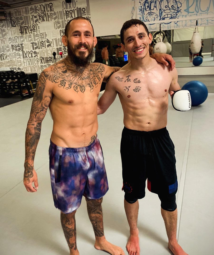 “Train Hard, Fight Easy” 💪🔥🥊🥋 UFC 299 this weekend! Gonna be a fun one! Vamos! 🙌😈🇪🇨x🇲🇽 
.
.
.
#ChitoVera #UFC299 #DV58