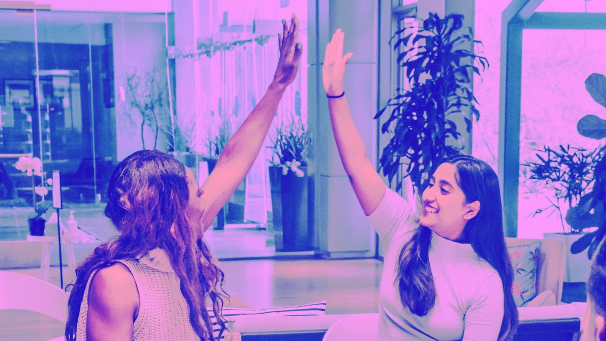 J_Gonzalez88's tweet photo. Keep your team's engagement and morale high by recognizing the 'small' wins. Especially in challenging financial climates, it is necessary to acknowledge and celebrate the everyday efforts that drive the company forward. 
#Recognition #TalentManagement https://t.co/yr8HsWFxYs https://t.co/ViMdt0hyHK