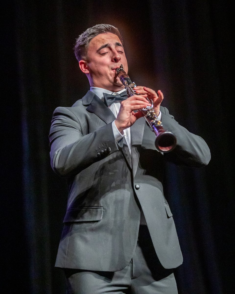 Our competition's preliminary rounds have started! Shown here is Clarinetist Jonathan Lopez, our 2023 Silver Medalist in Winds, Brass, Percussion, Harp and Guitar. Photo by Dave Clements. bit.ly/439FxOp @HoustonChron #YoungTexasArtists #classicalmusic