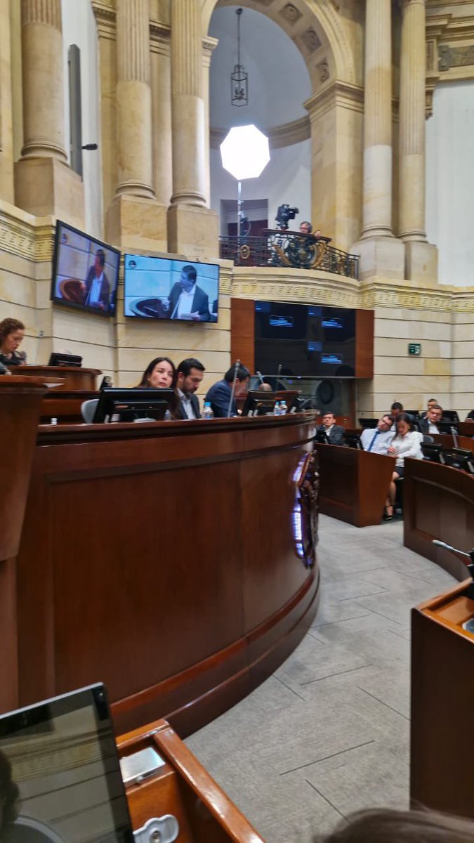 ConfecoopCol's tweet photo. #Foro
Carlos Acero Presidente de #Confecoop y miembro del Consejo Directivo en @AliadasAlianzae reitera las propuestas desde la Economía Solidaria, para dar Reactivación al aparato productivo del país. https://t.co/ydVsNS78mp