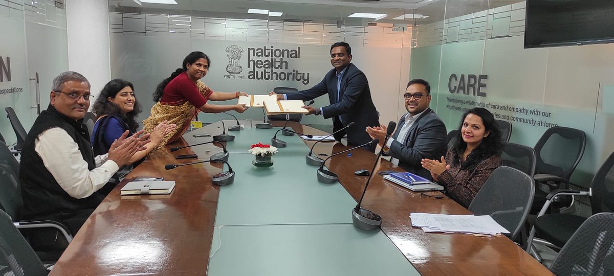 (1/3) With vision of Hon’ble PM of good health to ensure wellness & welfare for everyone, by creating world’s best health assurance program, on an efficient & technologically robust ecosystem & under leadership of Hon'ble HFM @mansukhmandviya, ICMR & @AyushmanNHA have signed MoU