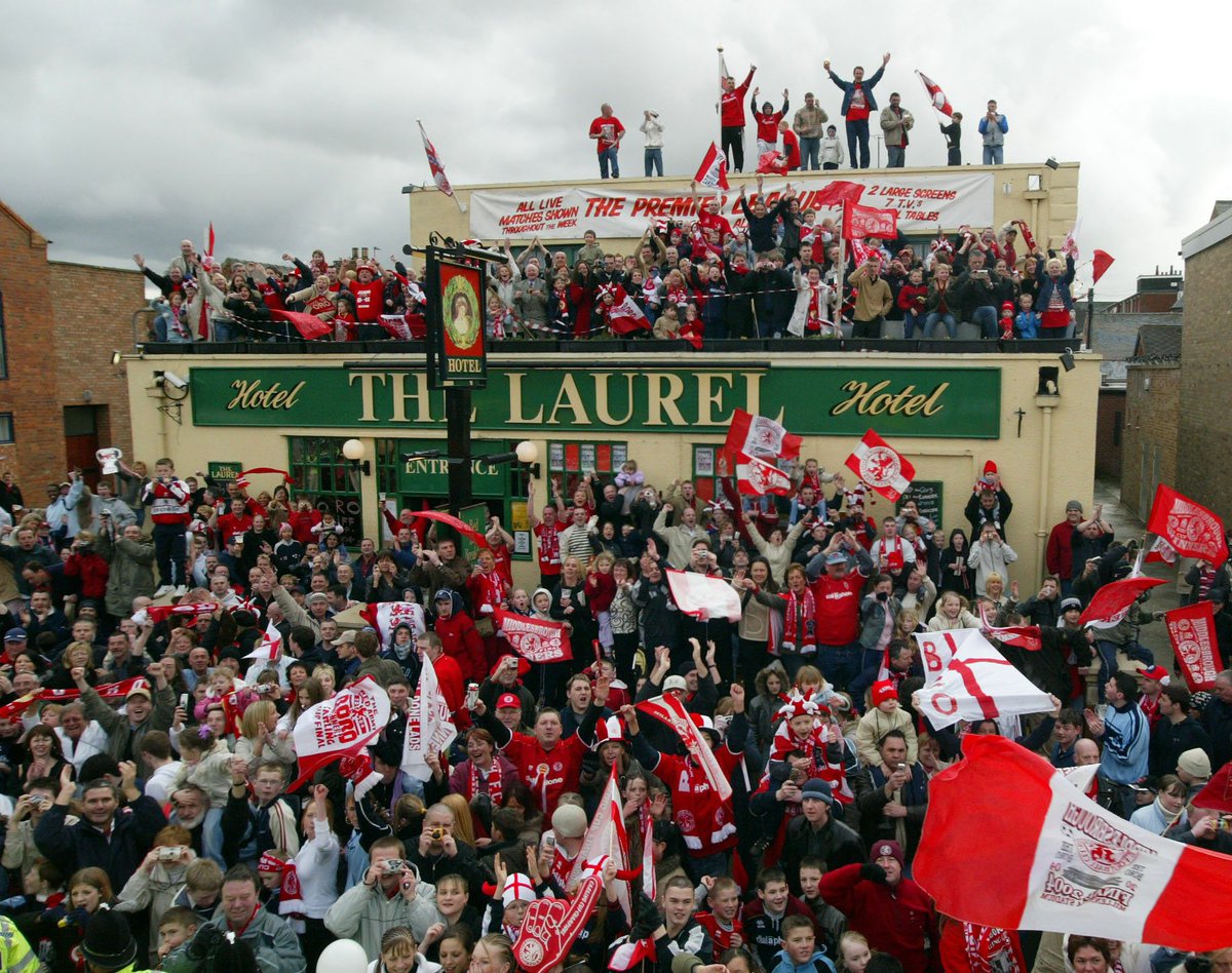 boro_memories's tweet photo. #OTD in 2004, Boro paraded the Carling Cup around the jubilant streets of Middlesbrough 🏆🔴⚪️ https://t.co/G3Ca38ZrHU