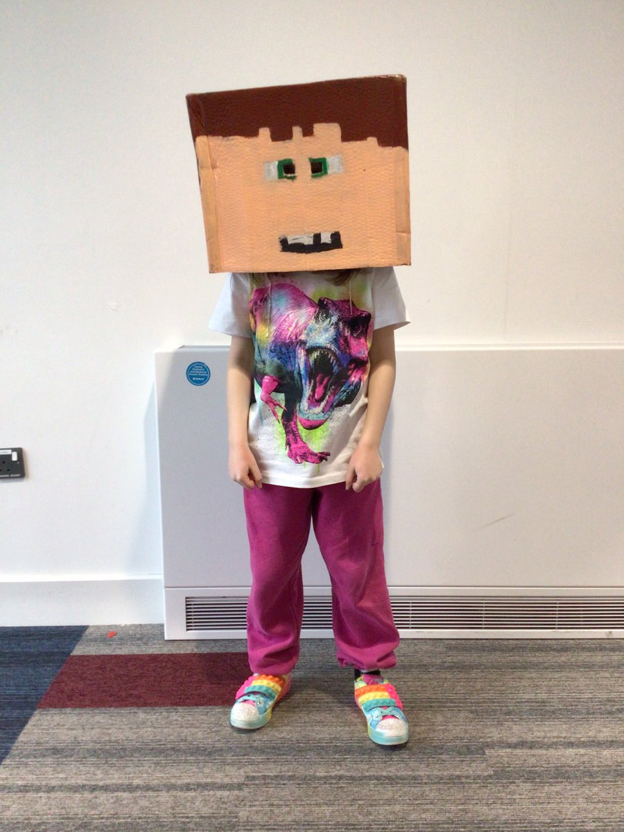 BramblesHolly tweet media