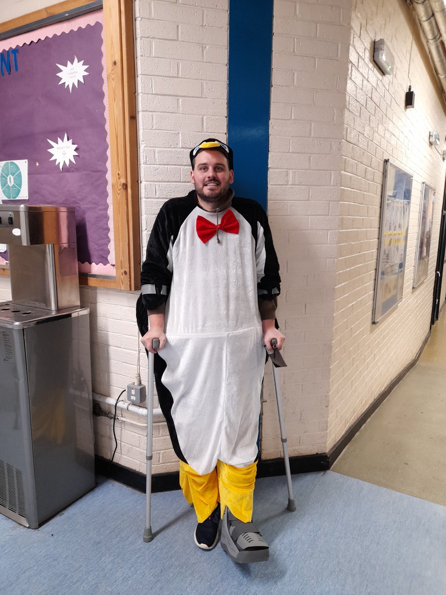 MHS English Dept tweet media