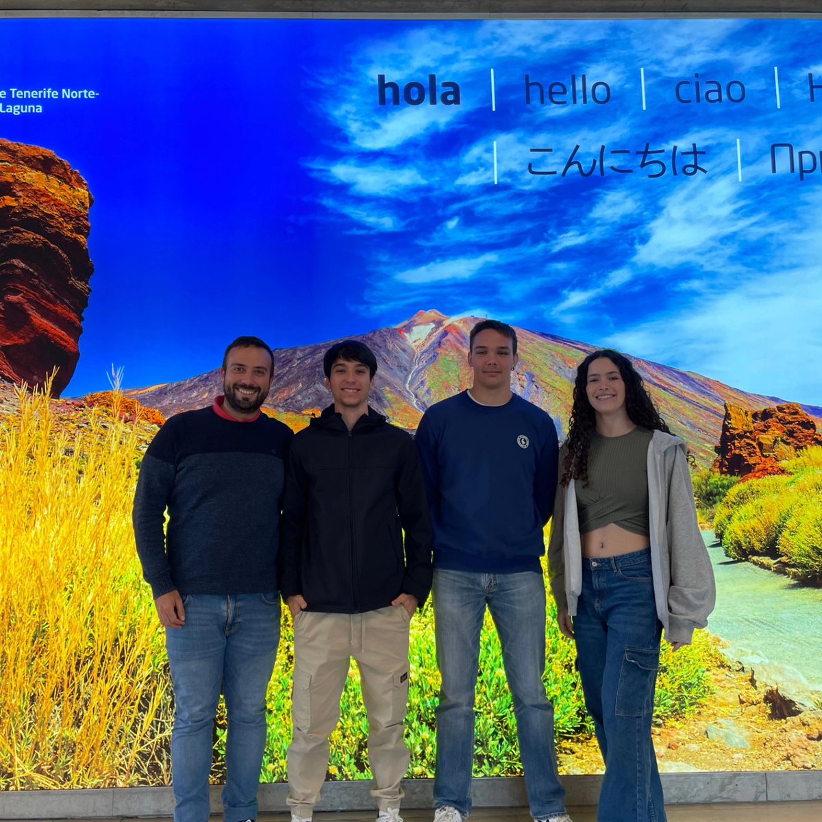 Nuestro alumnado de 2º de Bachillerato Jorge, Gil y Marta, acompañados por su tutor, están participando en la olimpiada de química a nivel autonómico. Les deseamos mucha suerte y esperamos que disfruten de esta enriquecedora experiencia #UnSueñoParaTi