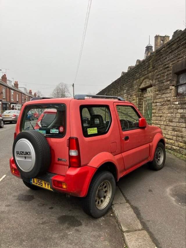 ParkinginSheff's tweet photo. By Carfield Primary School #Sheffield S8 sod all the small children because I'm a selfish and entitled #parkinglikeatwat https://t.co/mEXSjP9rRv