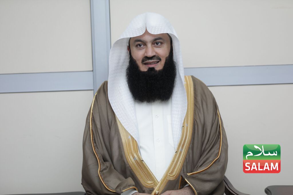 Salam TV Uganda (@salamtvug) on Twitter photo Dr Mufti Ismail Menk, an Islamic scholar born and raised in Zimbabwe arrived in Uganda for an open event at <a href="/Makerere/">Makerere University</a> University grounds, on the 8th, of March 2024 & on March 9th, 2024, at Serena Hotel, Kampala, for a corporate dinner from 5pm to 10pm.
#MuftiMenkInUganda Dr Mufti Ismail Menk, an Islamic scholar born and raised in Zimbabwe arrived in Uganda for an open event at <a href="/Makerere/">Makerere University</a> University grounds, on the 8th, of March 2024 & on March 9th, 2024, at Serena Hotel, Kampala, for a corporate dinner from 5pm to 10pm.
#MuftiMenkInUganda