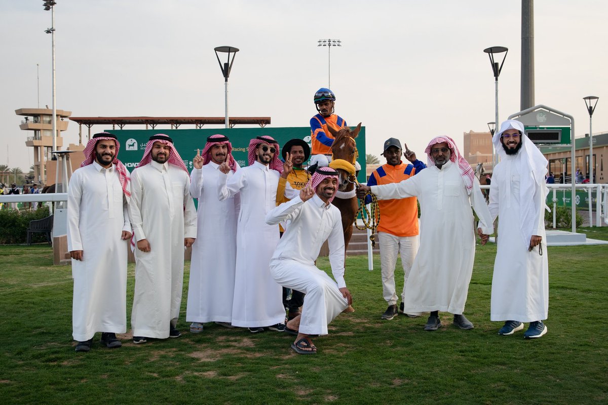 نادي سباقات الخيل tweet media