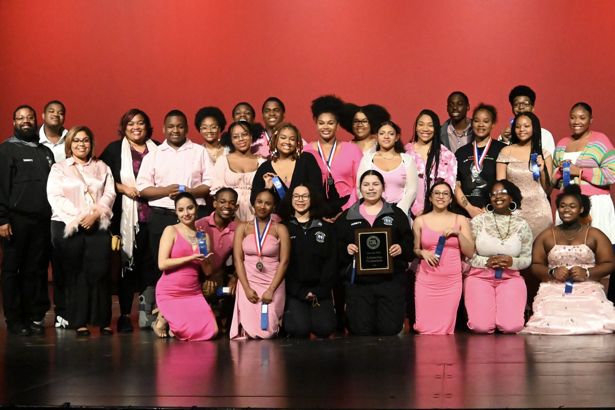🎭🏆 Bravo to Carver Theatre Department! Their powerful performance of "To Be Young, Gifted &amp; Black, A Portrait of Lorraine Hansberry in Her Own Words" not only captivated hearts but also clinched victory at Zone &amp; District One Act Play contest! Next stop: Bi-District! #MyAldine