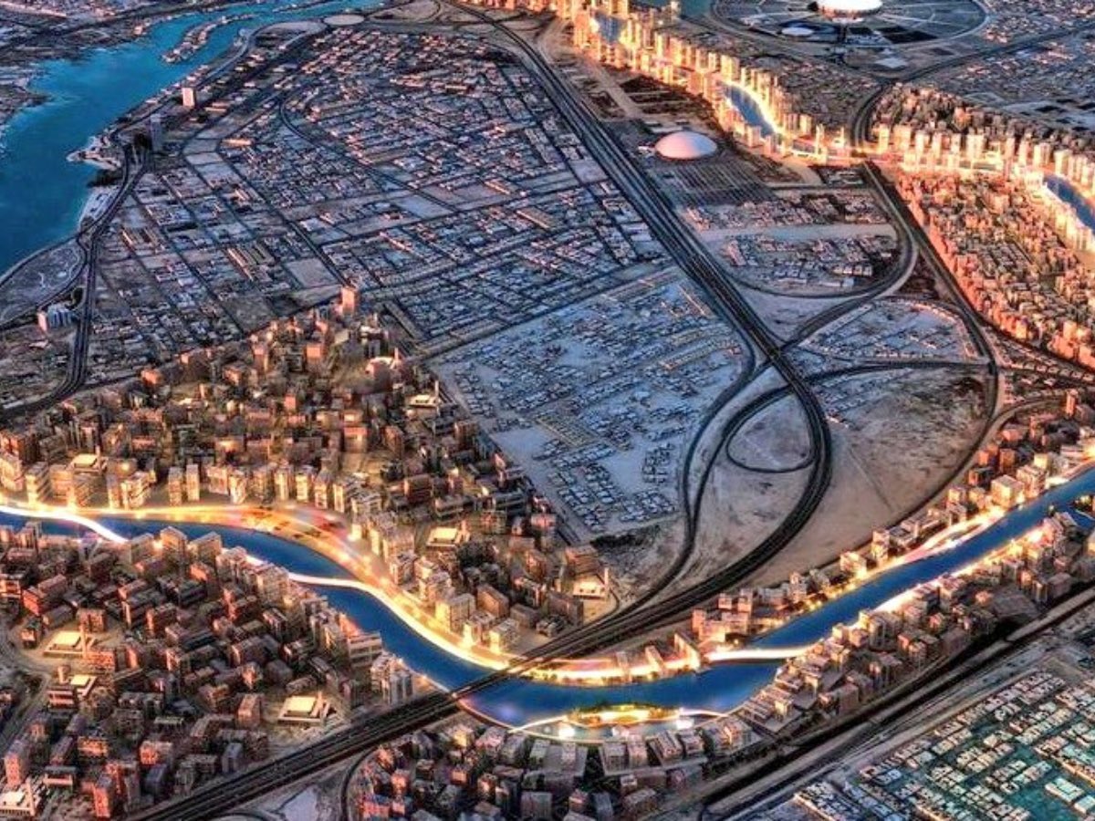 MybeautifulKSA's tweet image. #Roshen Group announces the laying of the foundation stone for its iconic “Marafi” project, which includes entertainment and residential areas, and the longest water canal in #Jeddah