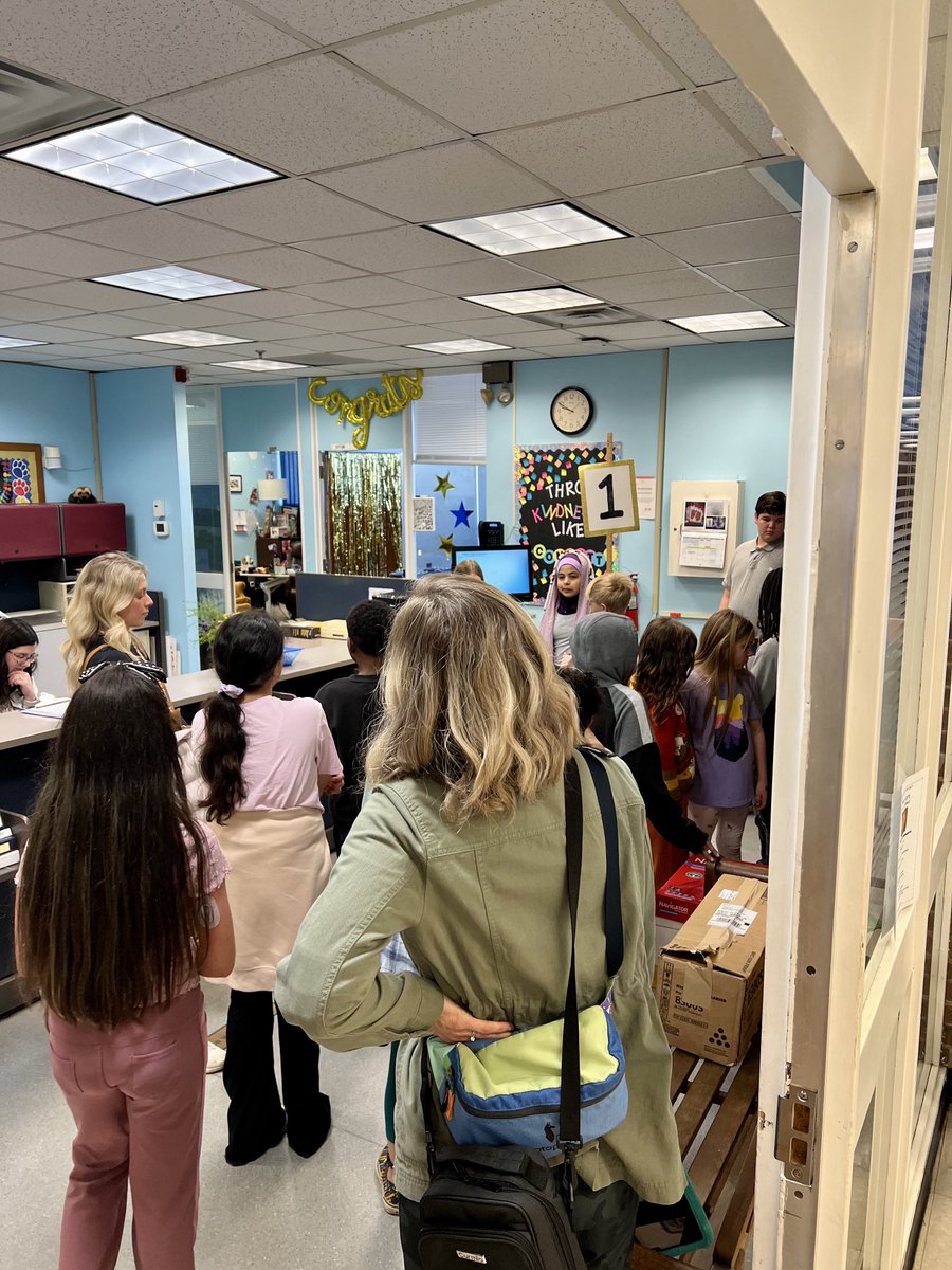 Summerlyn Thompson tweet media