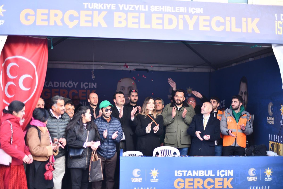 Genel Başkanımız Sayin Devlet Bahçeli’nin
"CUMHUR BiZiM,TÜRKiYE HEPiMiZiN",
"iSTANBUL BiZiM,TÜRKIYE HEPiMiZiN" talimatlari dogrultusunda,MHP Kadiköy
ilçe Baskanimiz <a href="/basarunalmhp/">Başar Ünal</a> ve Kadiköy Belediye Baskan aday Veli Arslan  <a href="/DogukanKaragul/">Doğukan Karagül</a> 
Kadiköy AK noktasini ziyaret ettik.