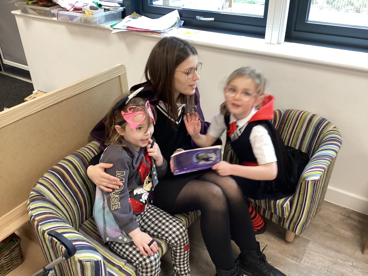 Cowbridge Lower School (Nursery-Y4) tweet media