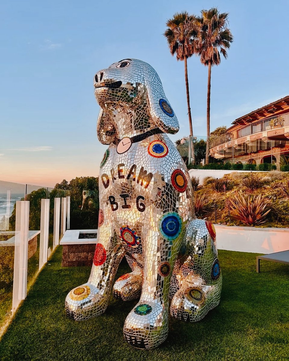 🎨✨Have you seen Laguna Beach's newest art installation 'DREAM BIG'?!🎨✨ Created by artist, Elizabeth Laul Healey! Don't miss the public art dedication tonight at 5:00 pm on the front lawn of City Hall (505 Forest Ave). Use the hashtag #DREAMBIGLaguna when you post your pics!📸