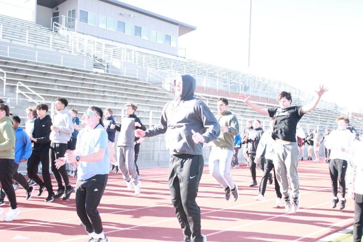 CheyenneEastOutdoorTrack tweet media