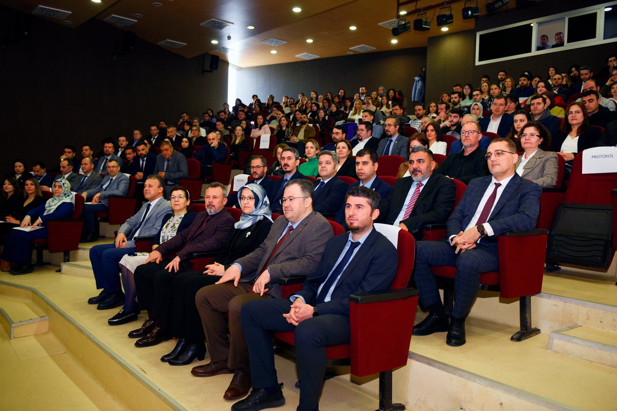 mcbu1992's tweet photo. #TÜBİTAK 2209 Sertifika Töreni Prof. Ümit Doğay Arınç Kültür Merkezi'nde gerçekleşti

@tubitak @profhasanmandal @RanaKibar_ @mcbuproje  #ManisaCelalBayarÜniversitesi #ProfDrRanaKibar #MCBÜrektör #MCBÜ #MCBÜöğrenci #MCBÜproje https://t.co/mSeH0BOtXe