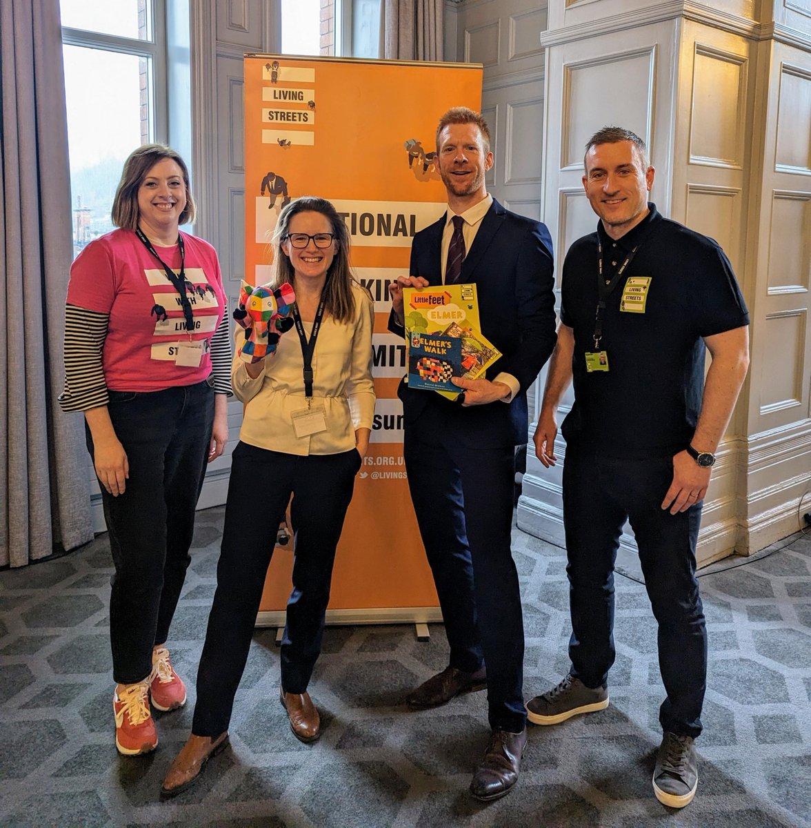 Thank you for following our #WalkingSummit action!

Keep up to date with our news by signing up to our emails or join us a member!

livingstreets.org.uk/join-and-donat…