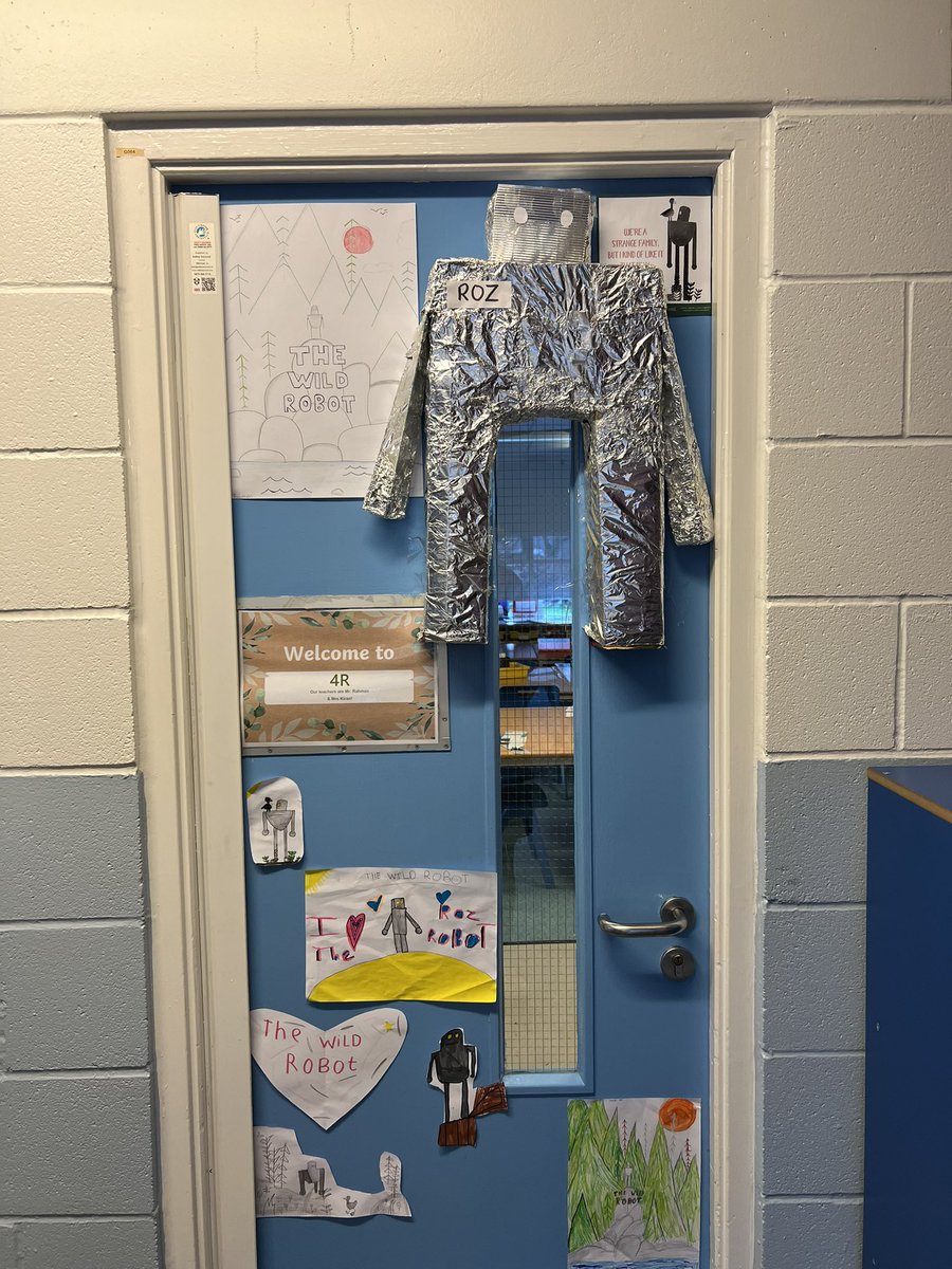 Year 4 have been decorating their classroom doors in celebration of <a href="/WorldBookDayUK/">World Book Day UK 📚</a> today. Can you spot which book each class has chosen as their theme? <a href="/CliftonPrim/">CliftonPrimary</a> <a href="/CliftonCoHead/">Dr Allen</a> <a href="/artatclifton/">Art at Clifton Primary School</a> <a href="/pengellyclifton/">MrPengellyclifton</a> <a href="/mrsawyer3s/">Mr Sawyer</a> <a href="/MrsOsborneBrear/">Mrs Osborne-Brear</a>