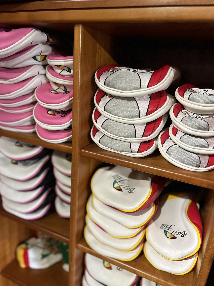 PRG_Golf's tweet photo. Who will be wearing the famous Red Cardigan on Sunday? 👀
The perfect week to show off another amazing #PRGProShop display. Available at @APBayHill, these Red Cardigan covers and unique Bay Hill inspired designs make for a very special PRG display. ⛱️

#PRGGolf #APBayhill https://t.co/RErWT8GHzg