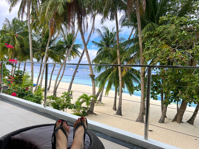 I&rsquo;m back home after being in The Philippines for 4 weeks. I got some much needed sleep and rest.  I&rsquo;m